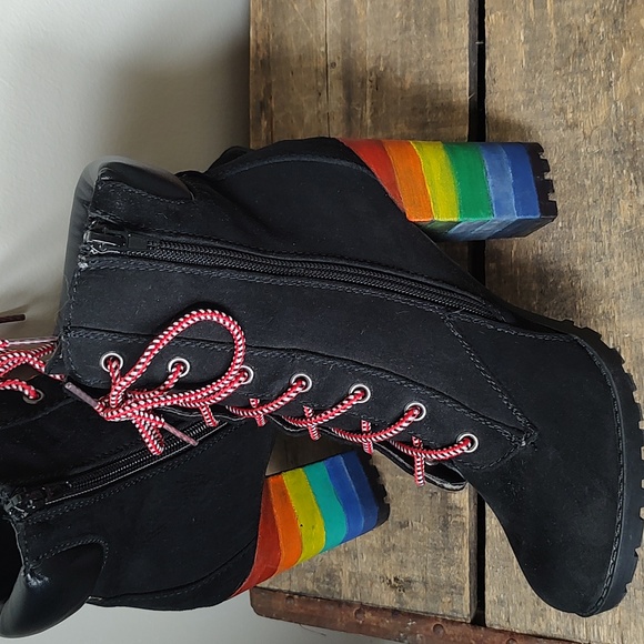 Upcycled! Fun Painted Rainbow Heel Chunky Vegan Booties Size 8 - Picture 3 of 14